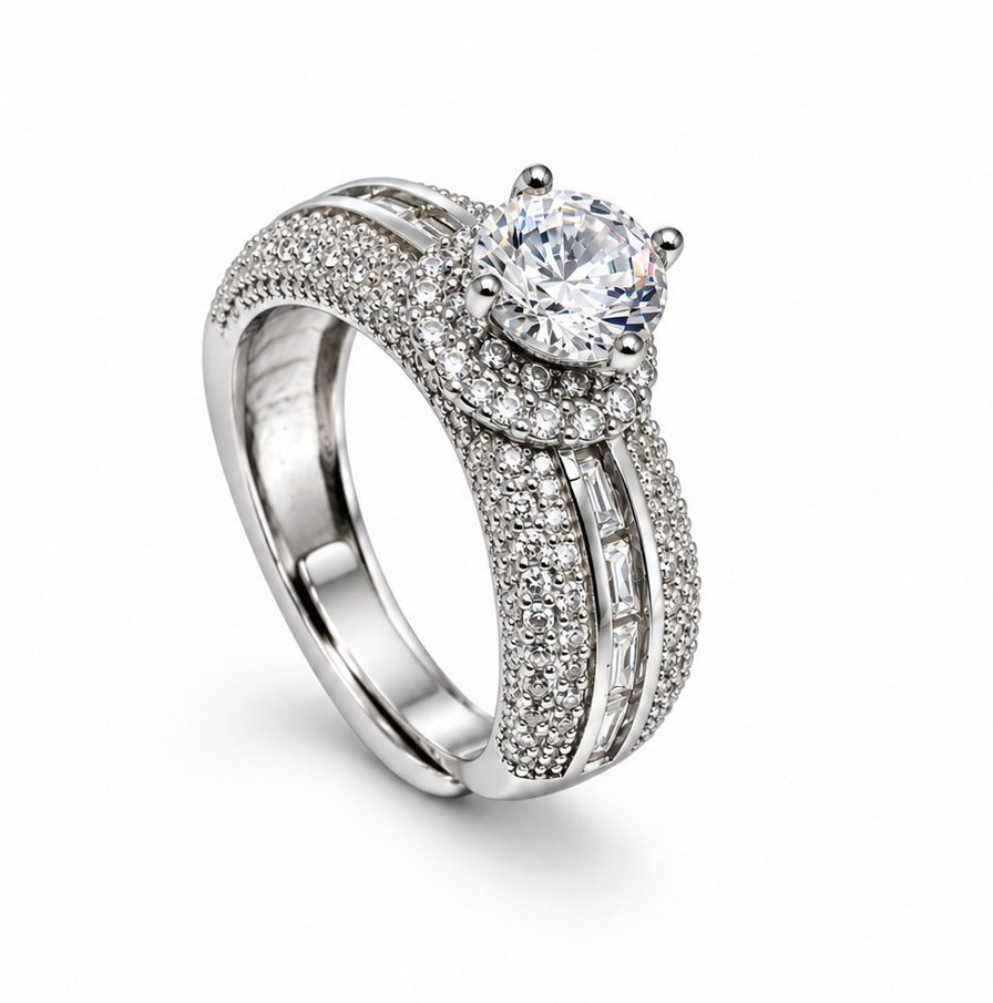 Aurelia Luxe Solitaire Ring