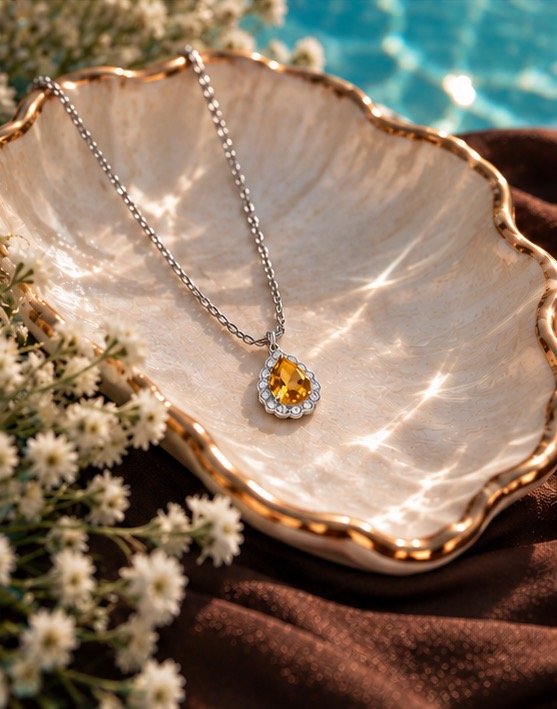 Golden Drop Elegance - View 2